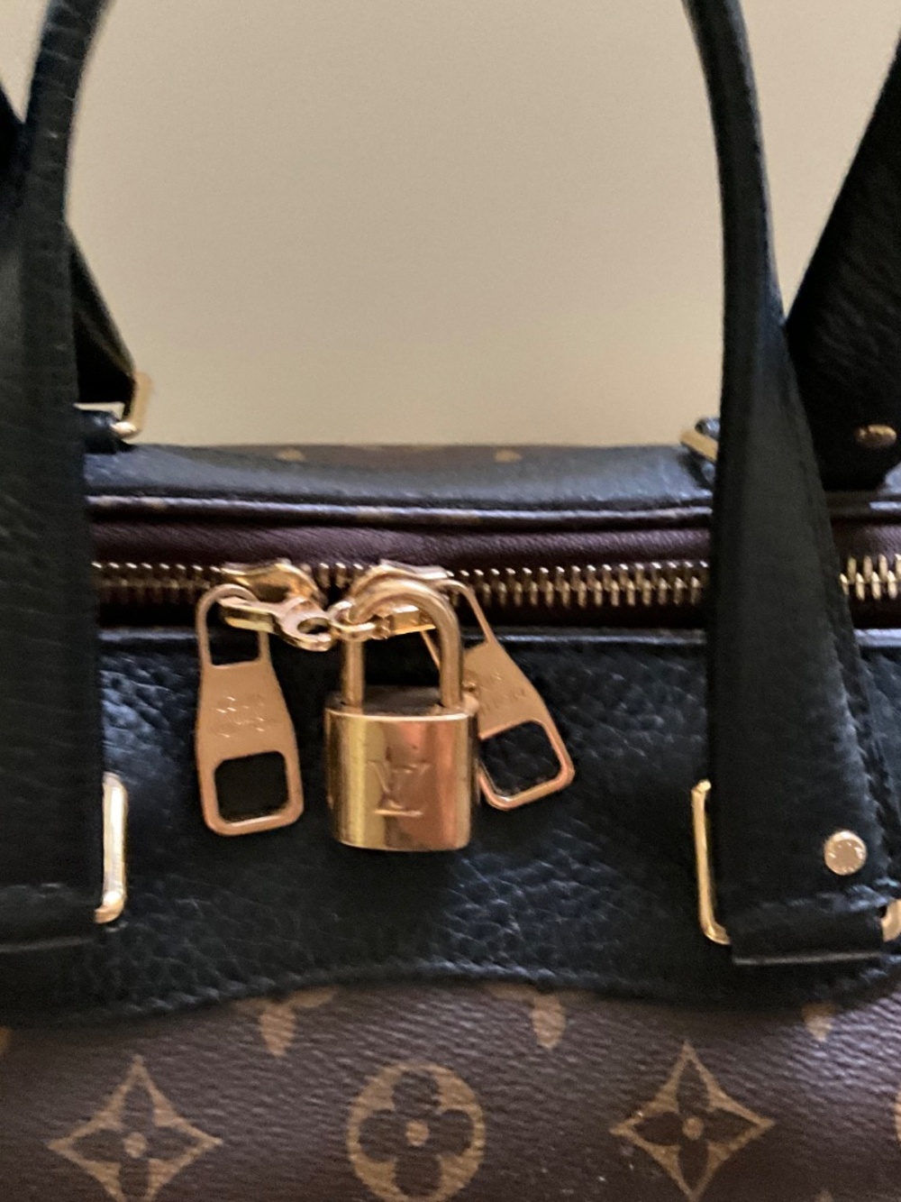 Louis Vuitton Retiro NM - Picture 2 of 10